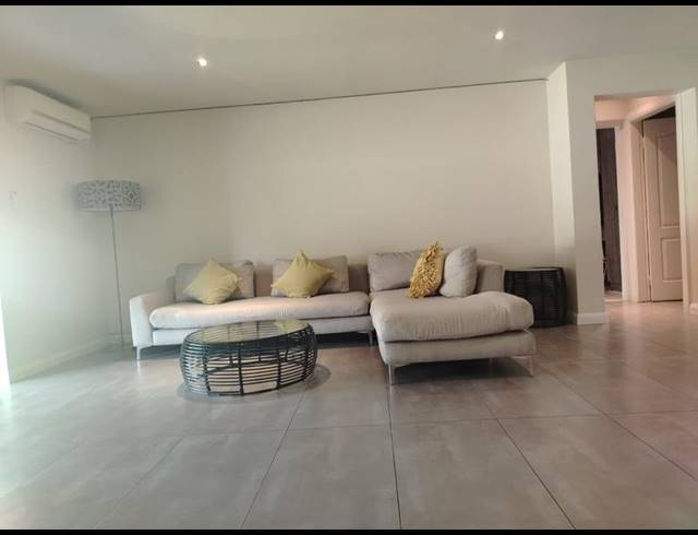 2 BEDROOM PROPERTY TO RENT IN SANDOWN